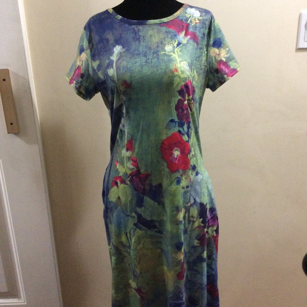 ❤️Gorgeous floral maxi dress with pockets❤️
